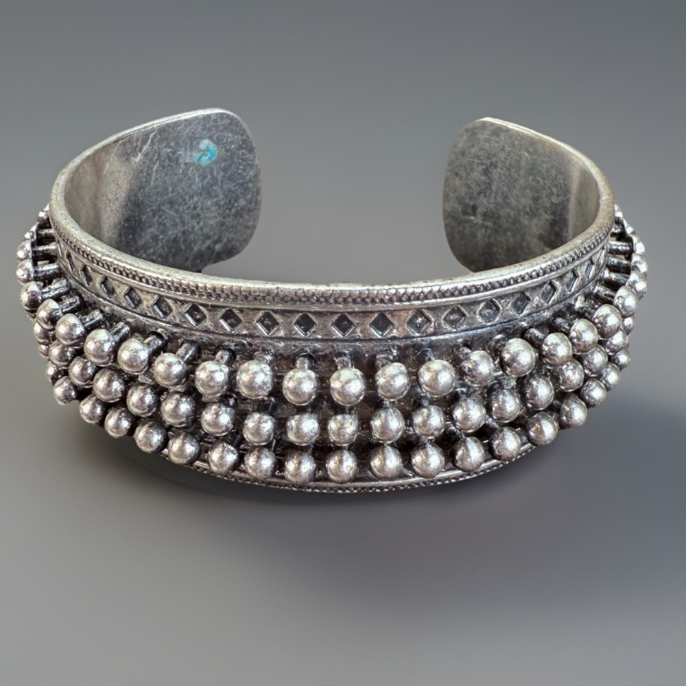 Lucky Brand Silver Beaded Cuff Bracelet - Picture 4 of 11
